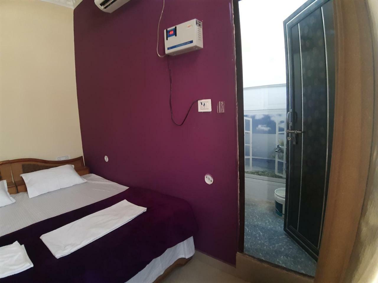Shree Ram Homestay Orchha Extérieur photo